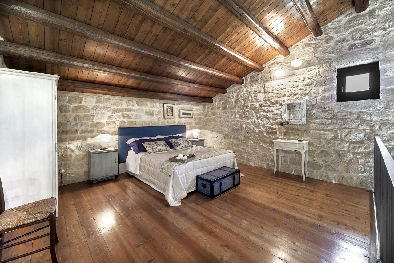 Maison d'hôtes Silva Suri à Marina di Ragusa Extérieur photo