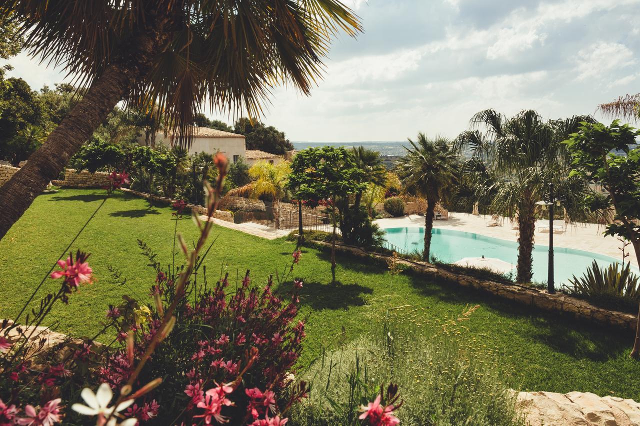 Maison d'hôtes Silva Suri à Marina di Ragusa Extérieur photo