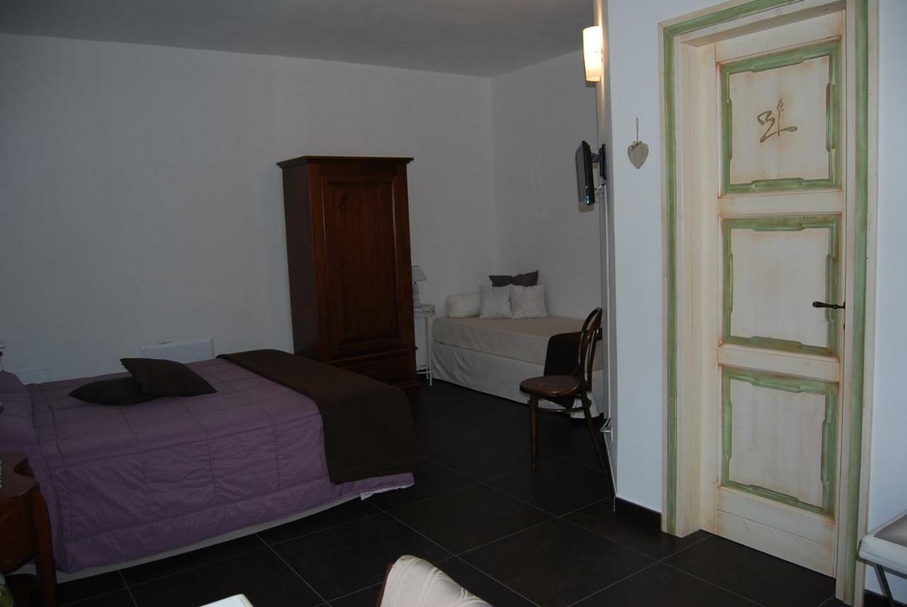 Maison d'hôtes Silva Suri à Marina di Ragusa Extérieur photo