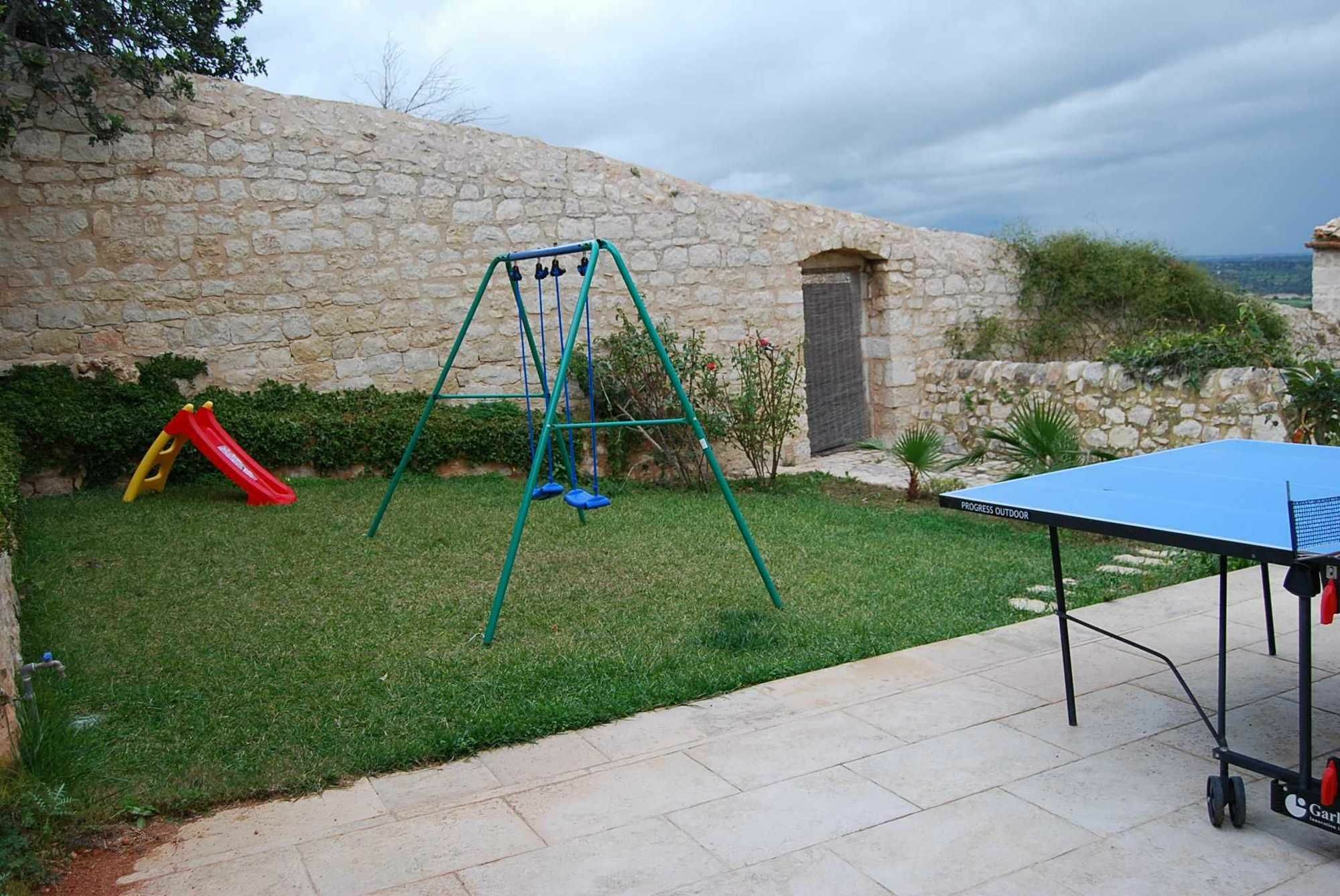 Maison d'hôtes Silva Suri à Marina di Ragusa Extérieur photo